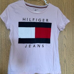 Tommy Hilfiger Light Pink Tee with Iconic Logo